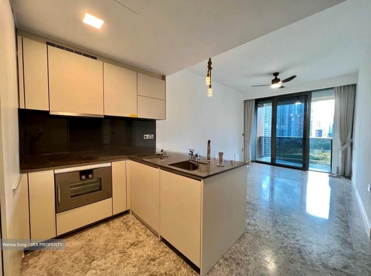 Riviere  (D3), Condominium #566707521